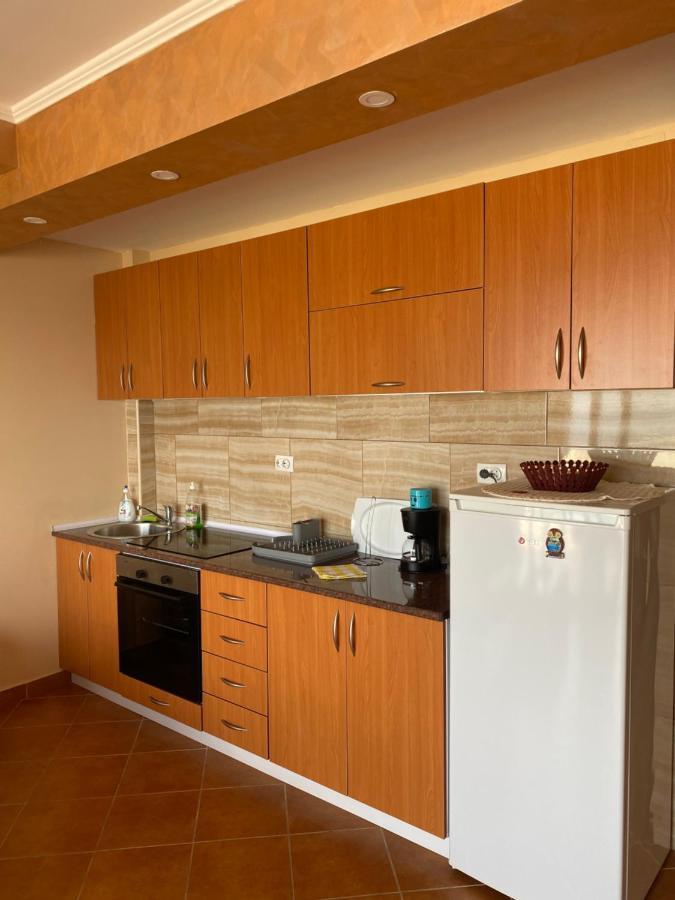 Apartman Joja Apartment Bar Ngoại thất bức ảnh